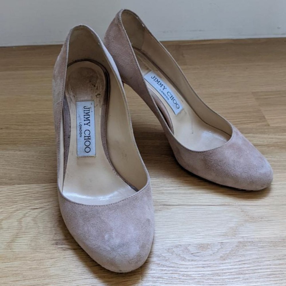 Jimmy Choo Suede Round Pumps